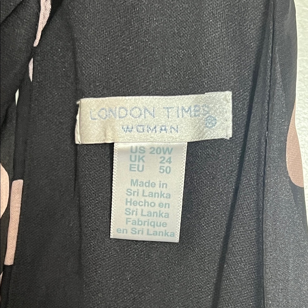 London Times Black and Pink Heart & Dot Sleevless Fit & Flare Dress - Picture 2 of 9